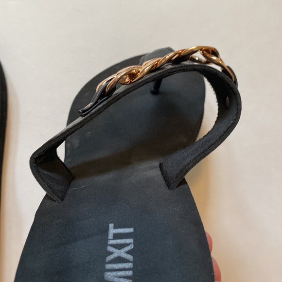 Mixit Rose Gold Wedge Flip Flop Sandals - Picture 8 of 8